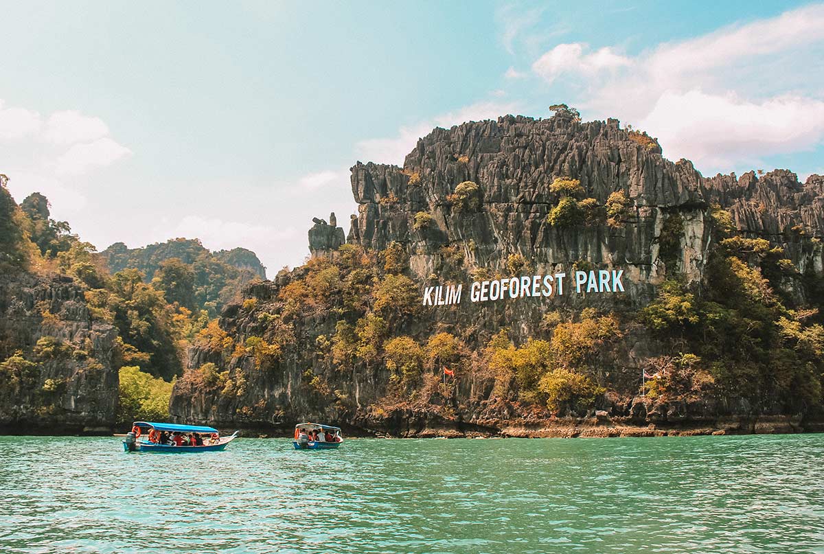 Jelajahi Hutan Bakau Langkawi: Tur Mangrove yang Menawan